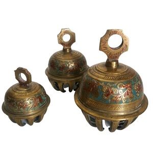 Vintage Brass Etched Inlaid Elephant Claw Bell Temple Bell BN2